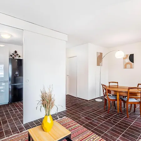 Guestready - Modern Comfort Near Arc De Triomphe 아파트 파리